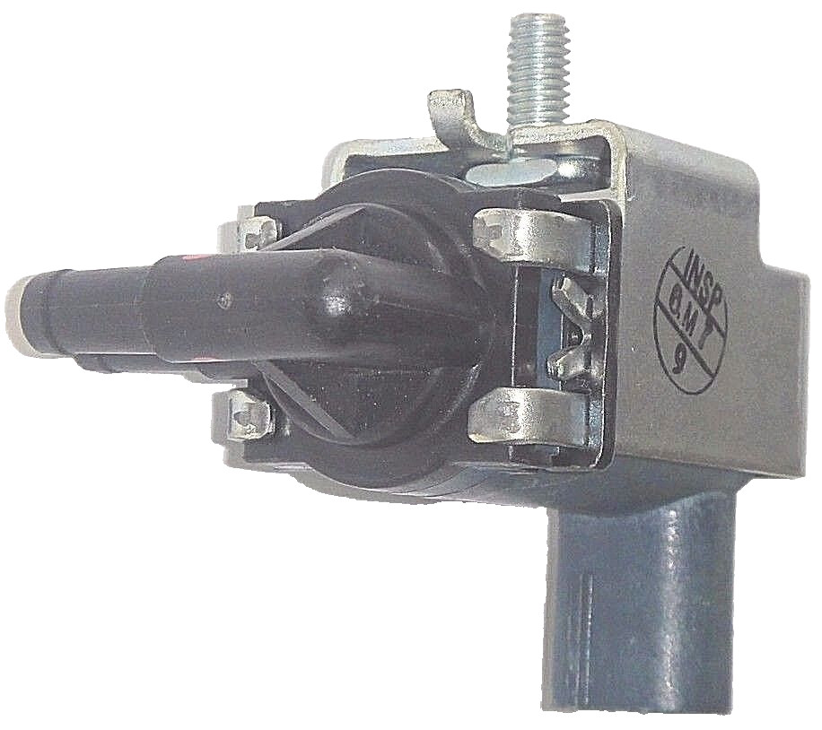 NEW GENUINE/ OEM MR299926 136200-1470 CP726 for 00-97 MITSUBISHI  