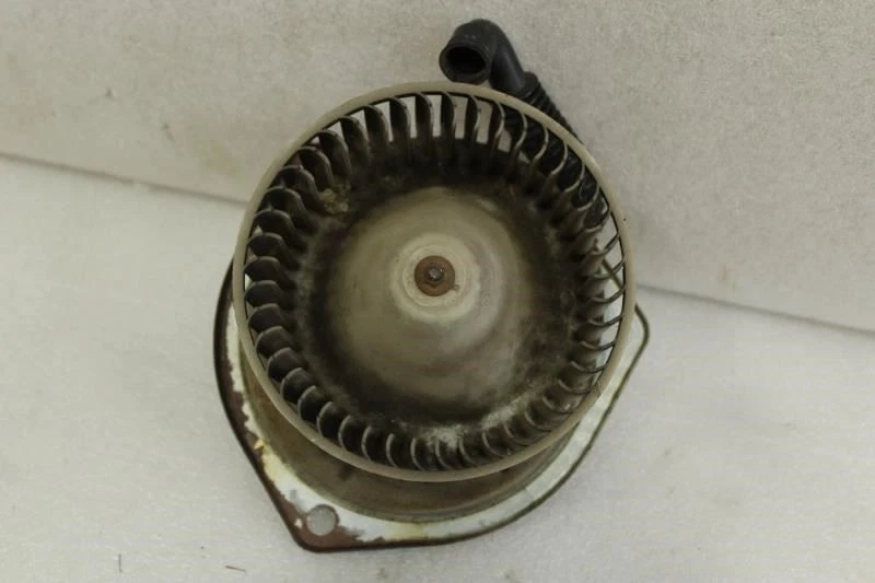 Toyota Supra 1983 calentador soplador motor Foto 2 de 4