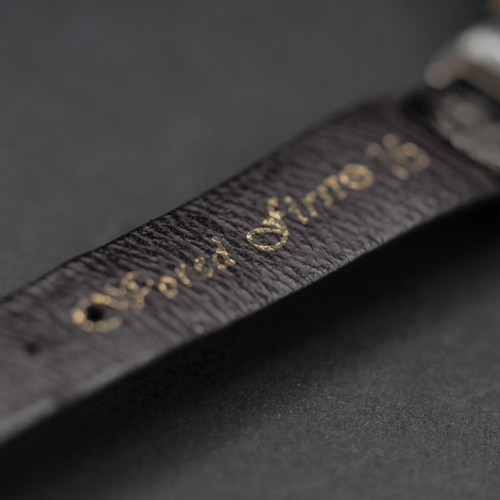 Orologio Waltham Dynax Quarzo Tank Quadrante Oro Corona Zaffiro Cinturino Pelle - Foto 9 di 9
