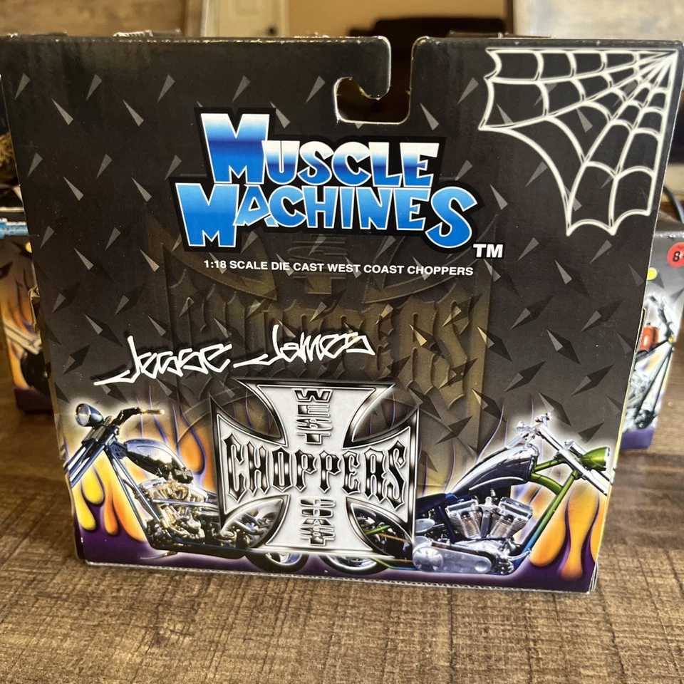 Jesse James West Coast Choppers 1/18 Muscle Machines Lote de 5. Serie 1 de colección Foto 3 de 4