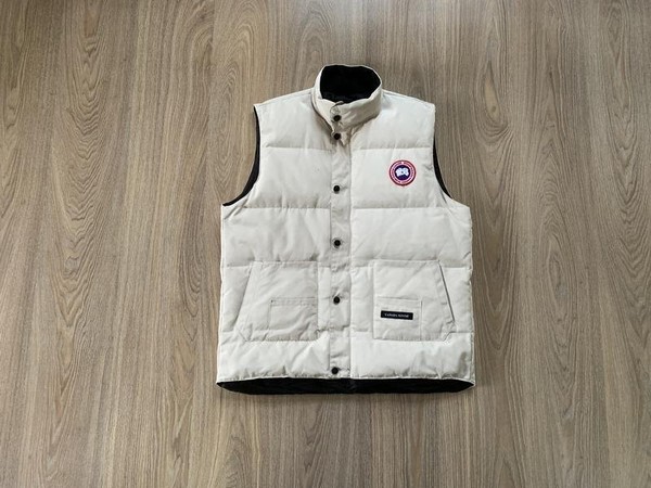 Men Canada Goose Vest Beige 44 / XXL / 52