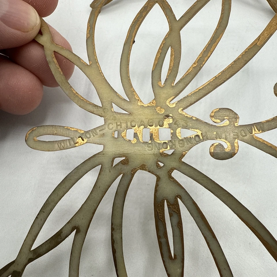 Lote De 4 De Colección Wilton Oro Mariposa Boda Decoración Pastel Pequeño Gran Arte De Pared Foto 3 de 4