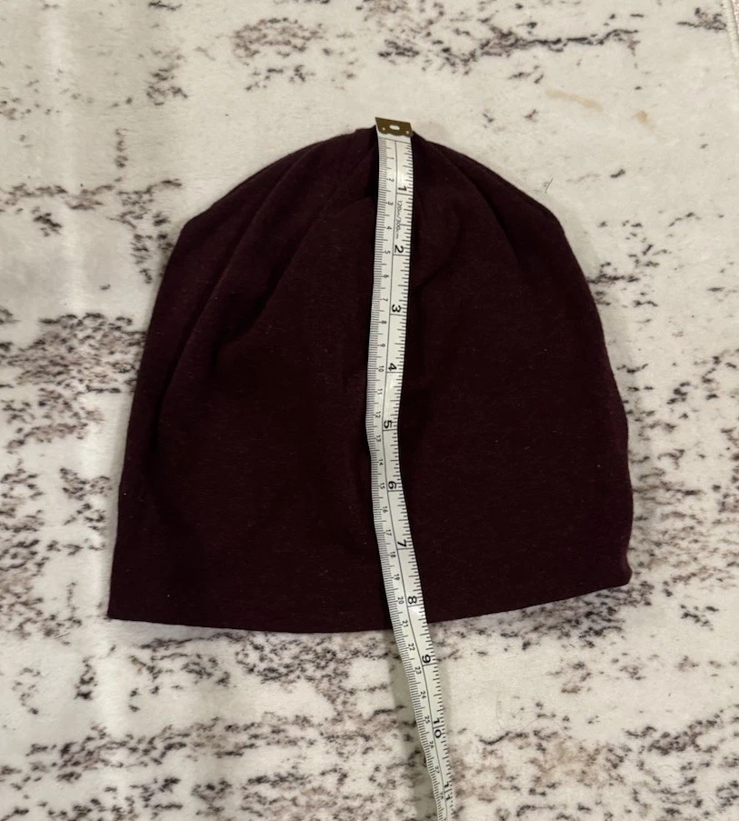 H&M Beanie Stretch Fit Burgundy Red One Size