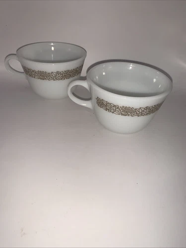 Pyrex 2 Vintage Corning/Corelle Woodland Brown Coffee Cups Mugs