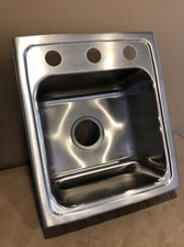 Elkay SS Drop In Bar/Prep Sink 15" x 17-1/2" x 7-1/8" Quick Clip Mounting. NOB