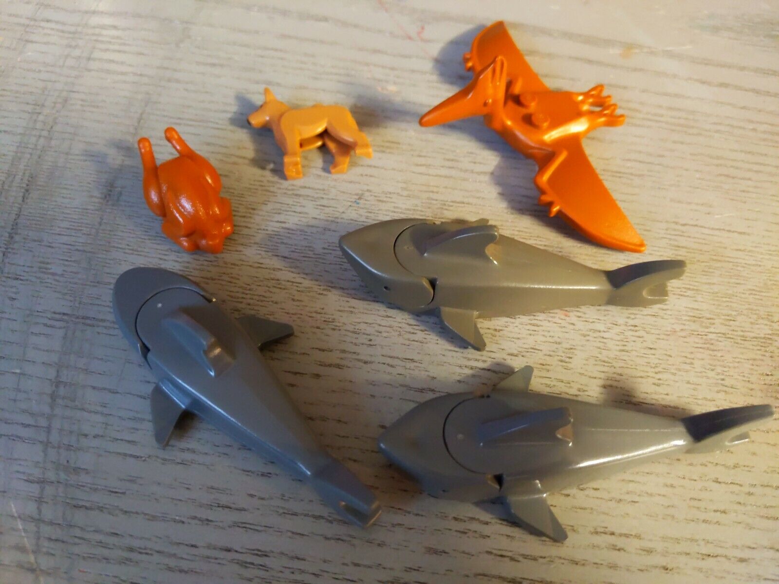Lego Animal Minifigure Lot Sharks, dog, bird, turkey. M23