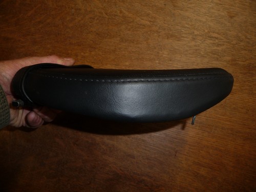 Harley Davidson OEM Rocker C hidden passenger pad pillion seat good shape - Picture 10 of 15