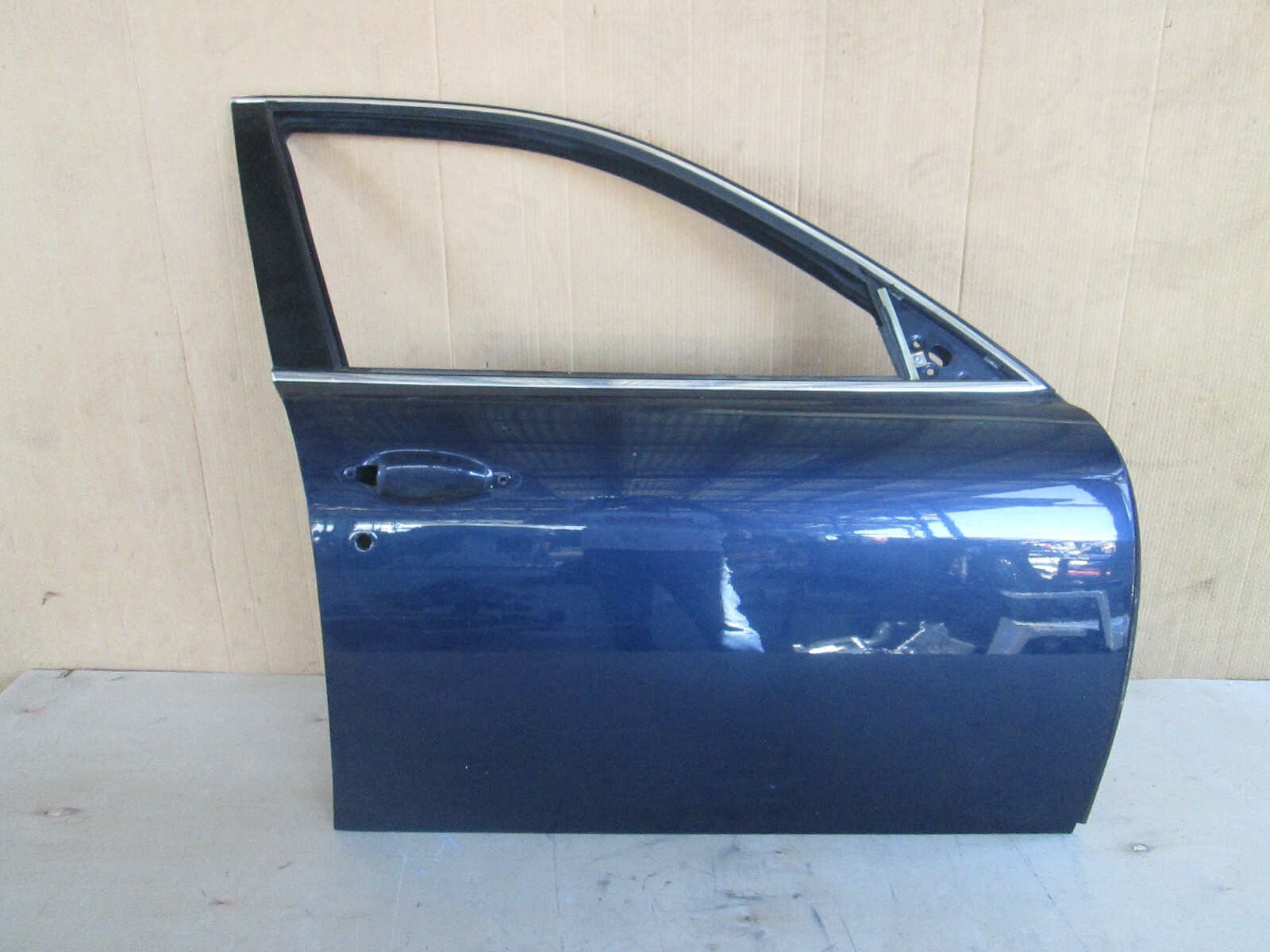 Maserati Quattroporte 2005-13 - RH Front Door 67062000