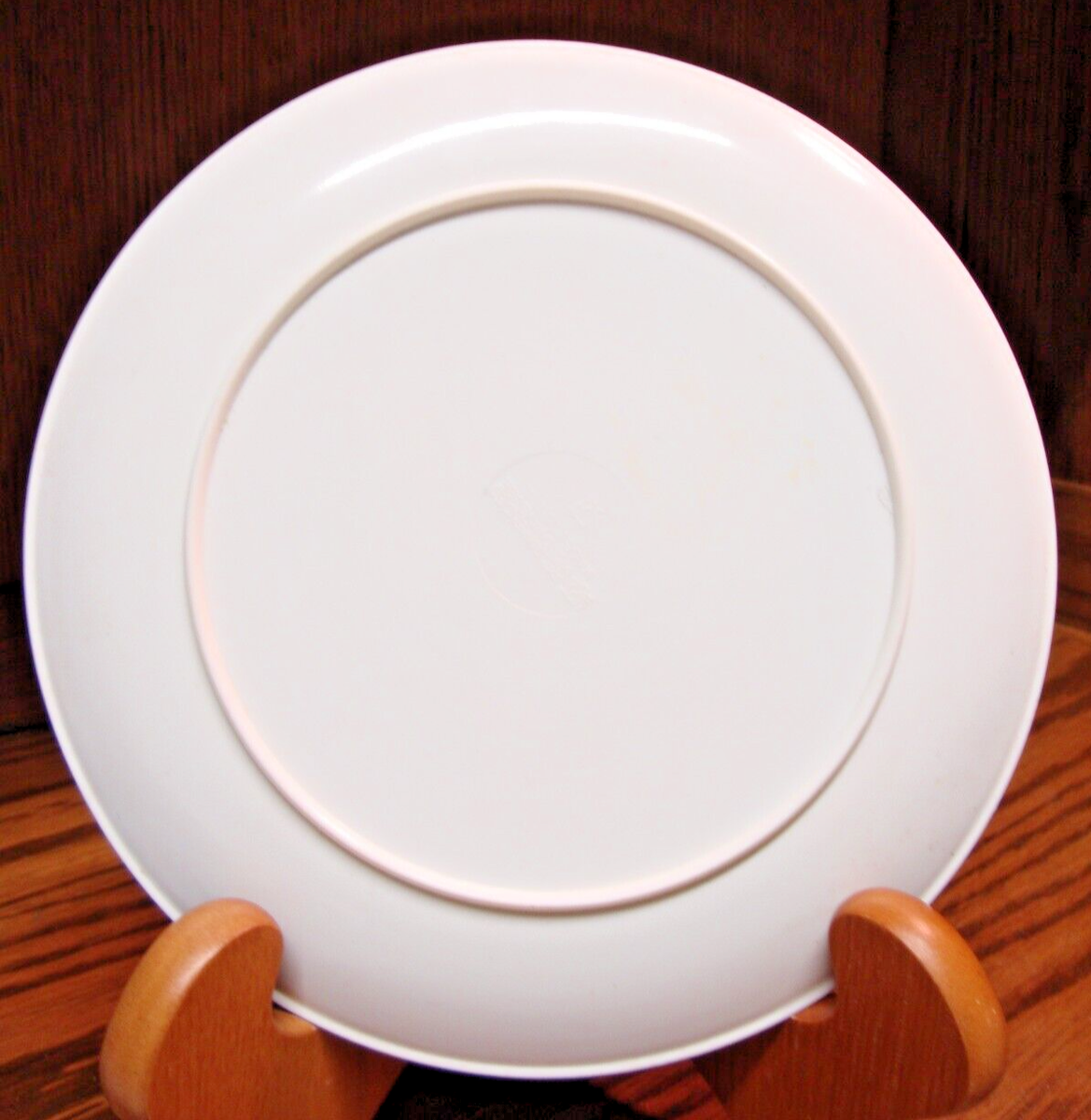 Child's Dinner Plate 8