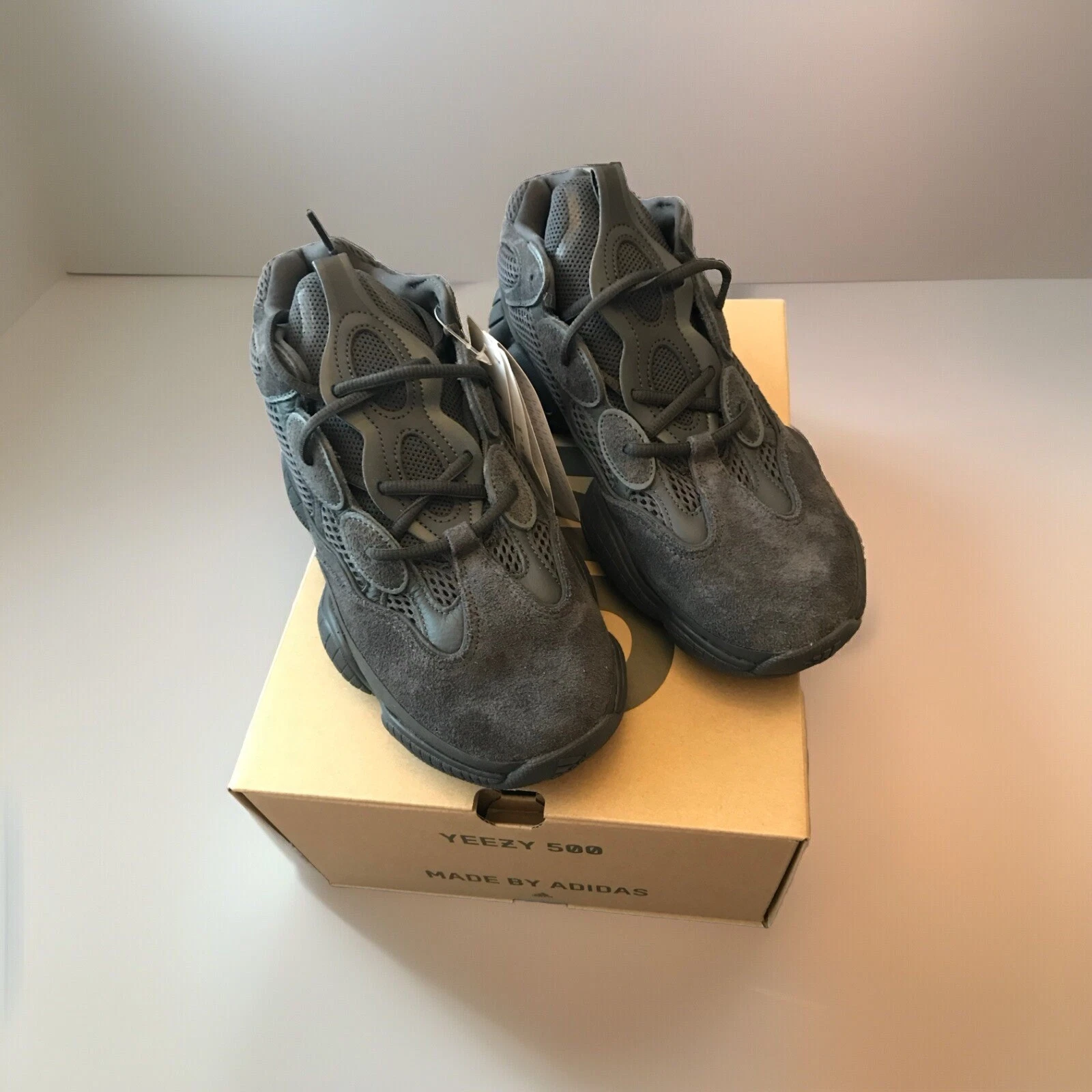 Adidas Yeezy 500 Low Utility nero Taglia 9 UK