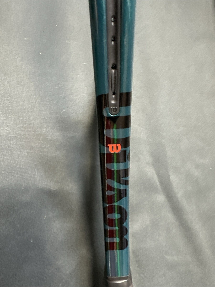 WILSON H22 Pro Stock 16*19 3/8 L3 BLADE 98 V9 PAINT TENNIS