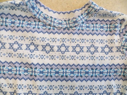 Hanukkah BABY GAP 2 piece PAJAMAS PJ's CHANUKAH Holiday Stars Size 4 Unisex - Picture 2 of 4