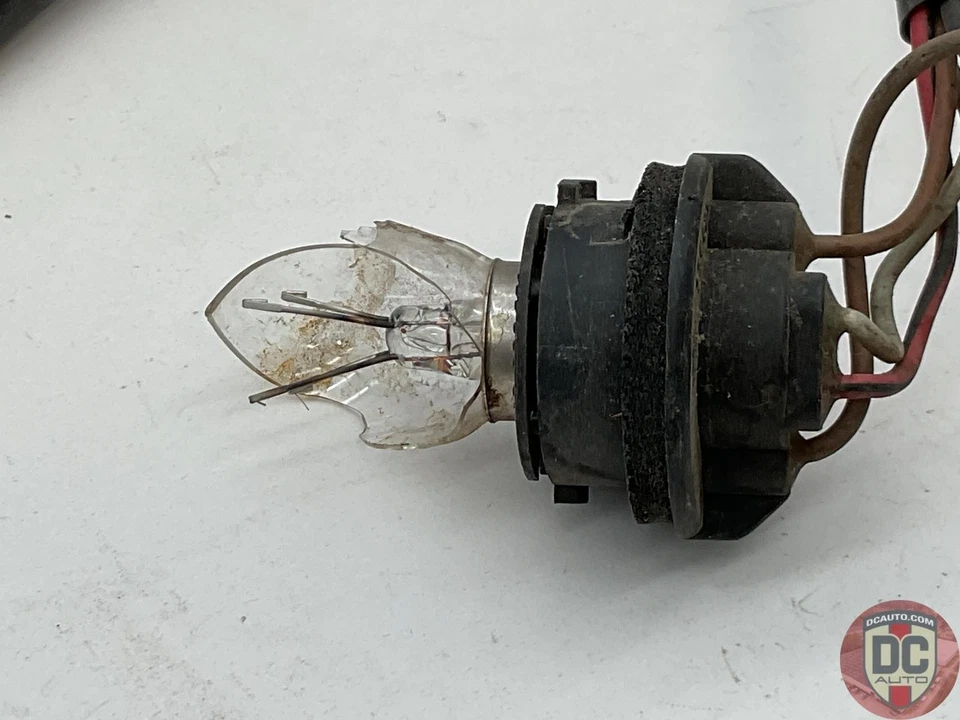 Chicote de fios para lanterna traseira Porsche 968 1992-1995 95163123500 125938 - Imagem 2 de 4