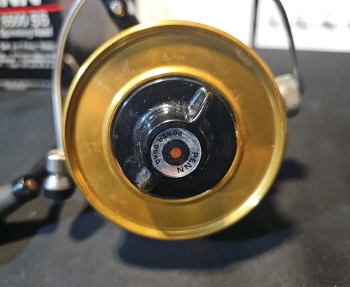 Vintage Penn 8500SS, Skirted Spol Spinning Reel Heavy Salt & Fresh Very Clean - Picture 7 of 19