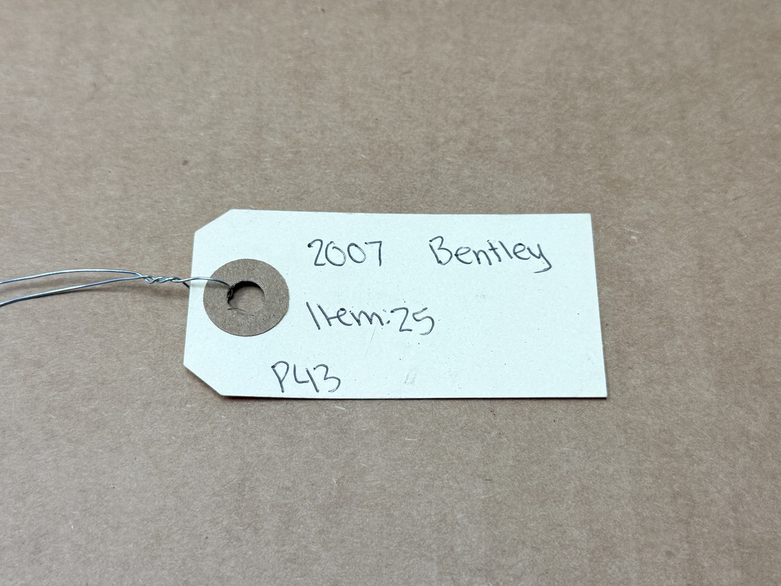 06-12 Bentley Continental Flying Spur Engine Bay Fuse Relay Junction Box PO43