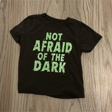 OshKosh B'gosh 3T Unisex Black Green Glow in the Dark Graphic T-Shirt
