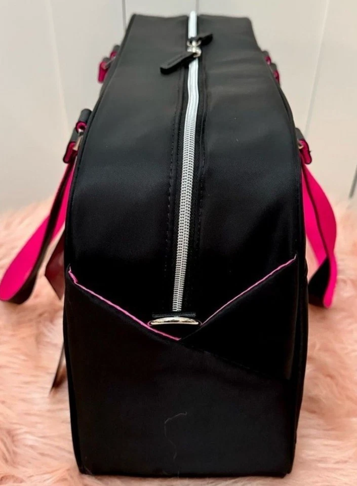 Sarah Jessica Parker Convertible Weekender Bag with Removable Strap Brand New - Image 2 of 4