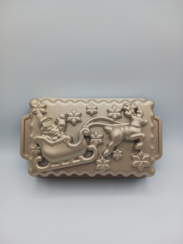 Nordic Ware Christma Santa's Sleigh Cake Bread Pan Christmas Holiday,NEW W/TAG - Picture 1 of 9