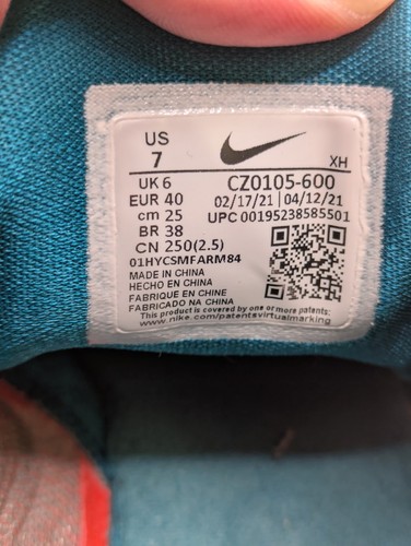 Size 7 - Nike Kyrie 4 EP Low 1 World 1 People (Check toe pictures) - Picture 4 of 13
