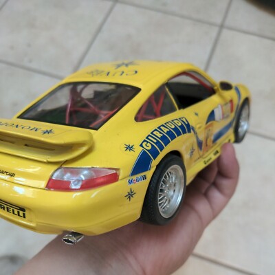 Burago ポルシェ911カレラ1997 Amazon | Bburagoブラーゴ『1/24