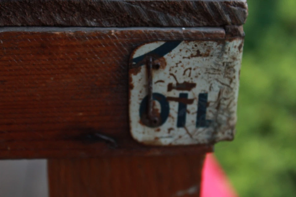 Antique Vermont Primitive Hand-Made WOODEN CRATE 23" L x 12" W x 13" Tall VGC - Image 4 of 4