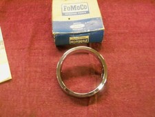 1962-1963 Mercury Comet S-22 Taillight Bezel Or Chrome Ring Nos C1my-13489-c 1962-1963 Mercury Comet S-22 Taillight Bezel Or Chrome Ring Nos C1my-13489-c