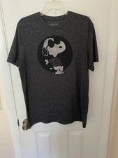 Peanuts Worldwide LLC Unisex Peanuts Gray Graphic T-Shirt Cotton Blend Size M