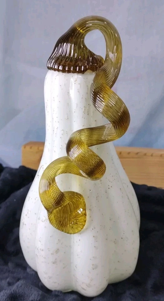 Calabaza de vidrio artístico soplado a mano blanco moteado verde tallo decoración 8" de alto X 4" de diámetro Foto 2 de 4