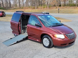 Wheelchair Accessible Van Handicap Side Entry Wav Ramp Medical Transport