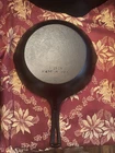 Late 1950's-early 1960's Unmarked Wagner Chef Skillet 9 Inch (AMAZING CONDITION)