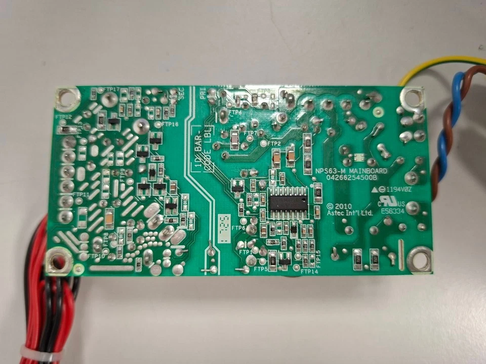 Astec Emerson NPS63-M 12V 5A 60W AC/DC Open Frame Power Supply - Immagine 2 di 2