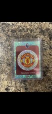 Topps Premier League 25/26 - Man United Badge - Aqua Sparkle Parallel 370/499