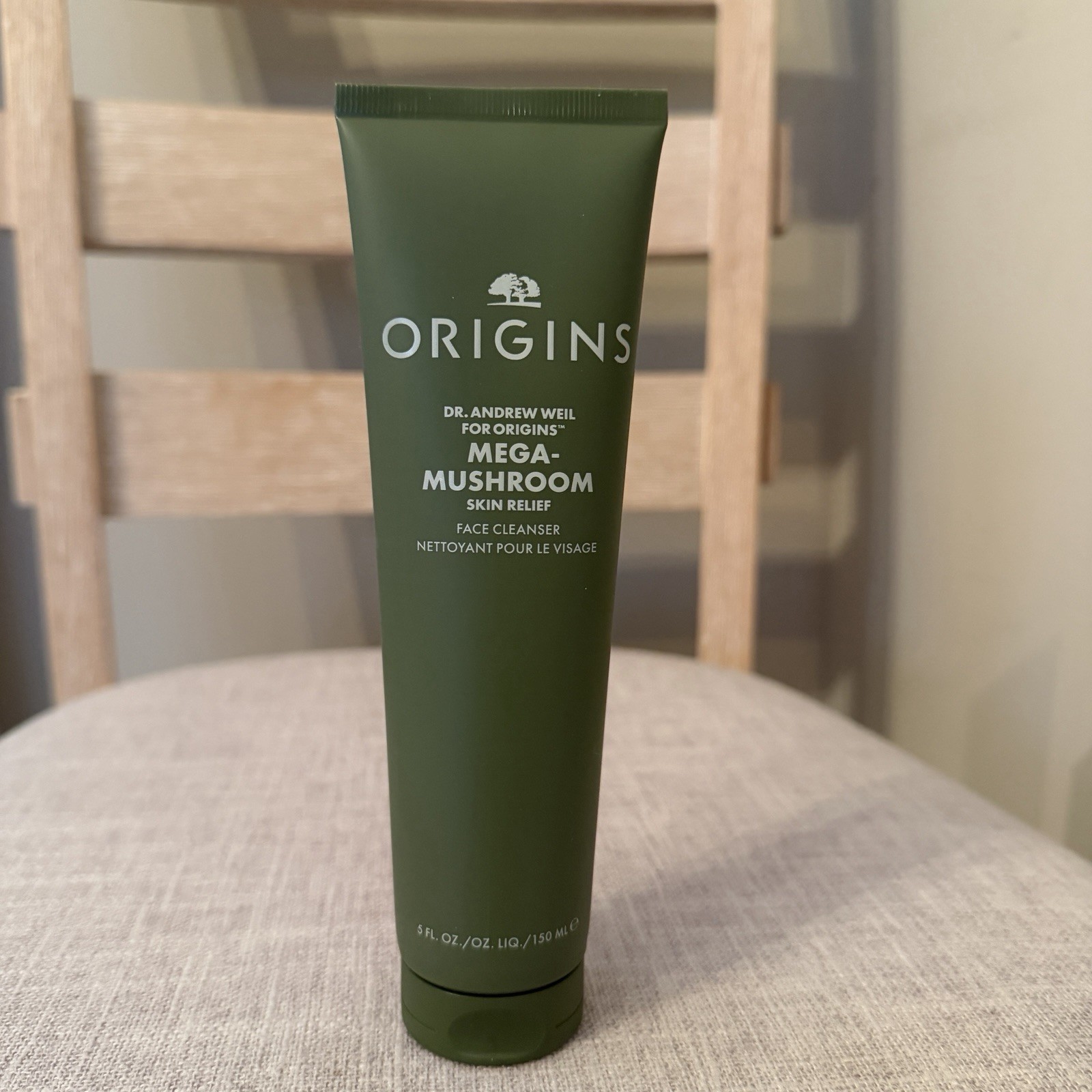 New! Origins Dr. Andrew Mega-Mushroom Skin Relief  Face Cleanser  150ml / 5 oz