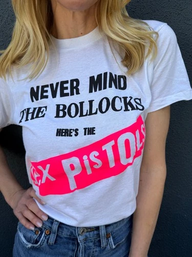 80s VINTAGE THE SEX PISTOLS ENGLISH PUNK ROCK BAND T-SHIRT 1980s vintage concert t-shirt, vintage, single stitch, B+ condition