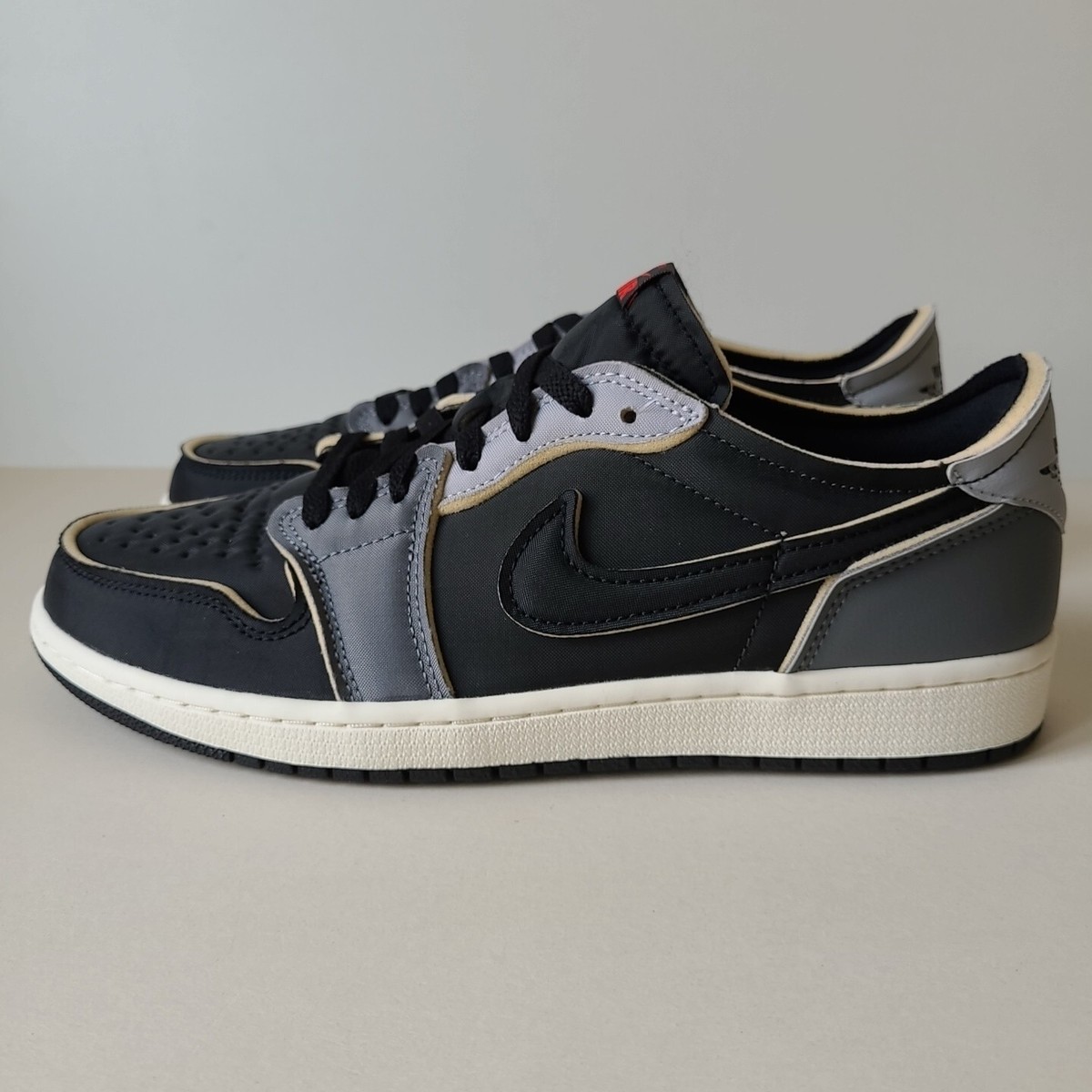 Air Trainer Dark Smoke Nike Smoke Grey NIKE Air Jordan Retro