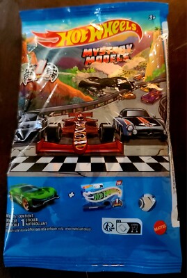 Hot Wheels 2024 Mystery Models Series 1 BMW Z4 M Motorsport Black