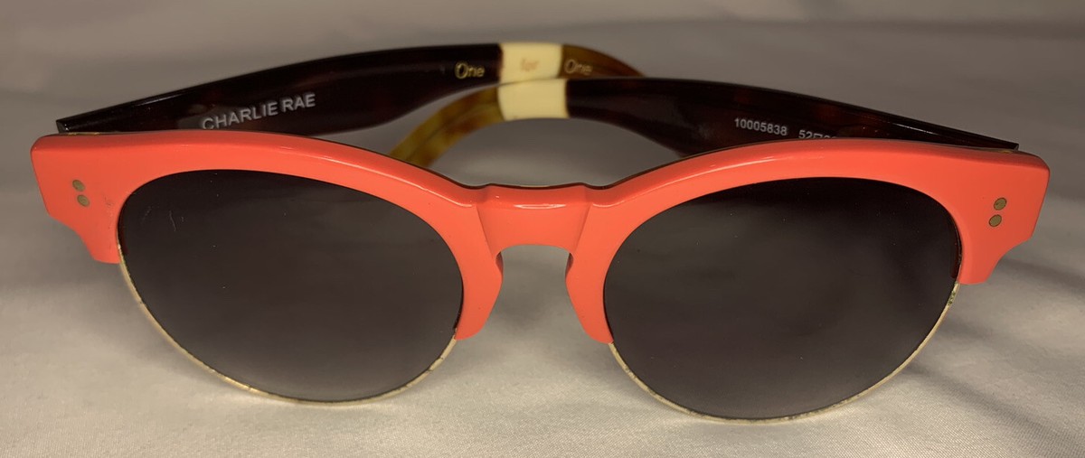 Toms Unisex Charlie Rae One For One Sunglasses With Light  display picture 2