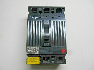 GE TEB132030 240 V AC 30 A Circuit Breaker