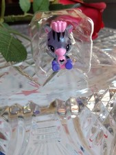 Hatchimals Colleggtibles Season 4 HATCH BRIGHT PURPLE ZEBRUSH Savannah Family