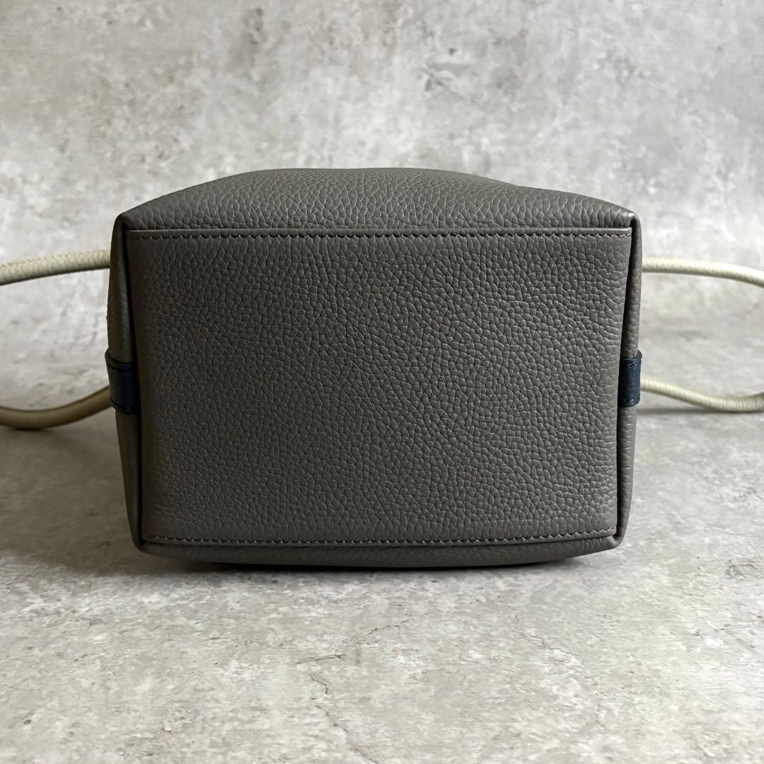 VASIC BOND MINI Leather Gray Drawstring Handbag, … - image 6