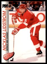 1992-93 Pro Set #42 Nicklas Lidstrom