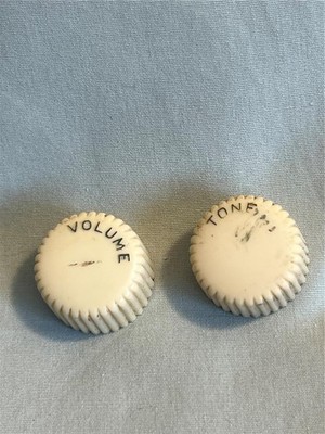 Vintage 1950/60's Pair of 2 Harmony Kay Silvertone Cupcake Knobs Creme Vol/Tone