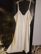 Vintage Vanity Fair Nylon Lace Full Slip Dress Off White Size 38 Made In USA EUC