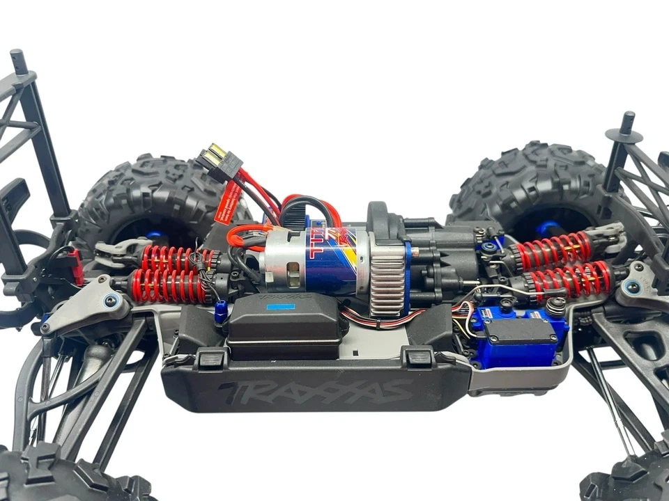 Rare Vintage Traxxas Summit Electric 1/10 Scale Monster Truck RTR TRA5610 #15947 - Image 3 of 4