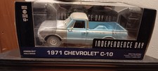 Greenlight Hollywood Limited Edition 1971 Chevrolet C-10 Independence Day 1:24