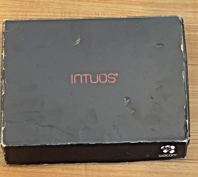 Wacom Intuos Small Black Pen & Touch Tablet CTH490