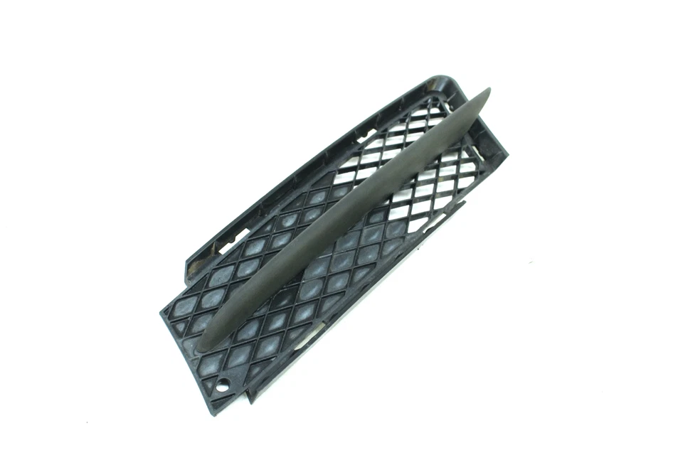 06-13 BMW 325i PARAGOLPES DELANTERO IZQUIERDO PARRILLA INSERTO OEM E90 Foto 3 de 4
