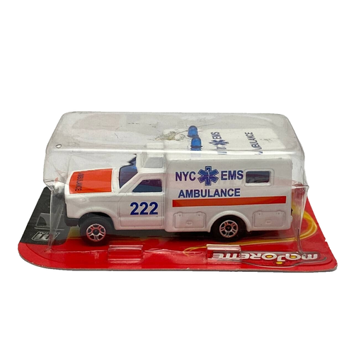 Majorette Ford Ranger NYC EMS Ambulancia 222 Blanco 255 Escala 1:64 Coche de ... - Imagen 2 de 4