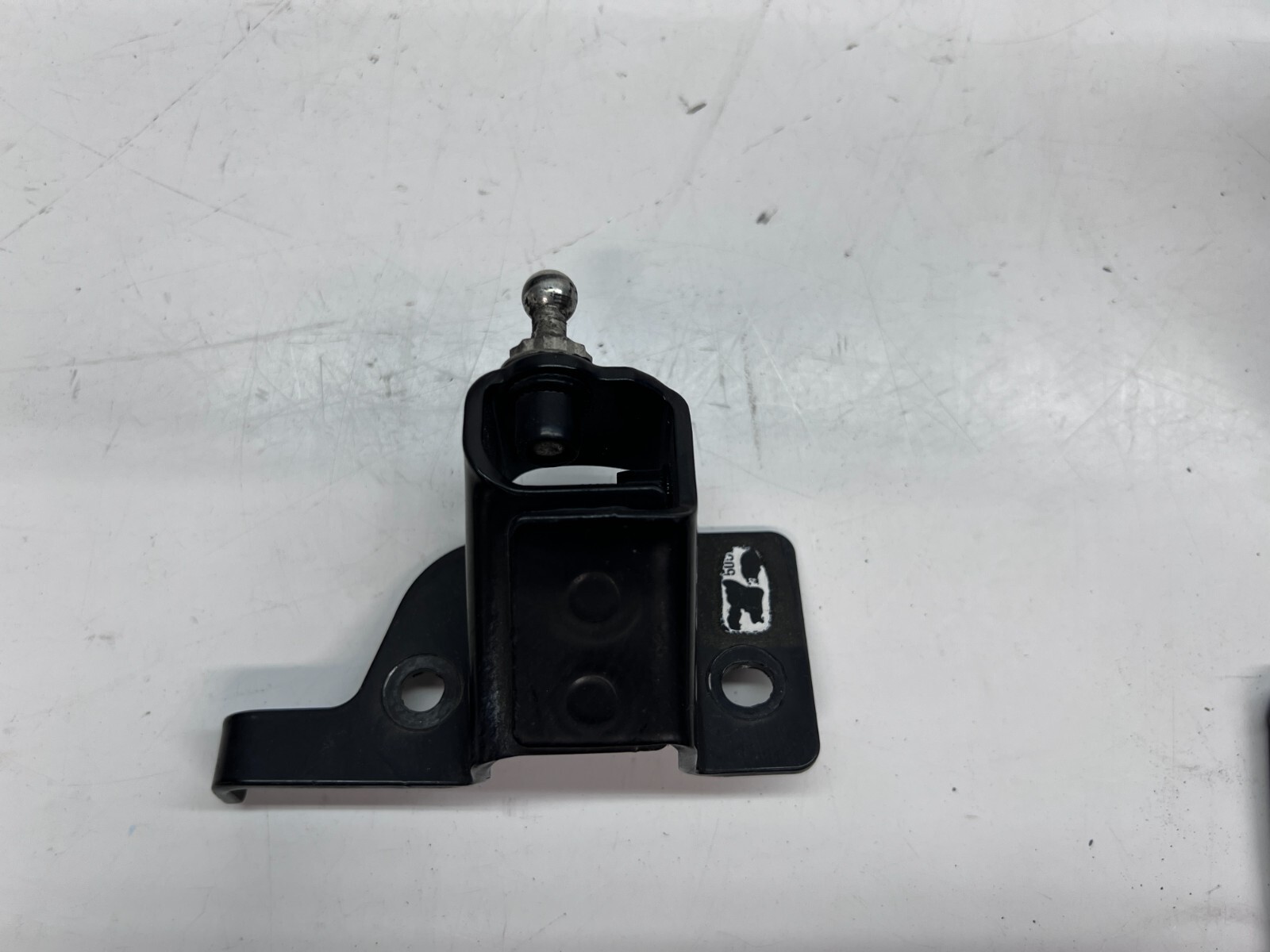 LAMBORGHINI HURACAN EVO REAR LEFT HOOD MOUNTING BRACKET LOCK OEM 4T0809505B