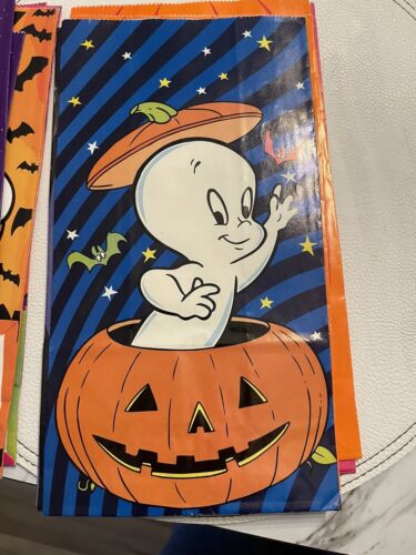 13 Casper The Ghost And Halloween Paper Treat Bags 2004 New